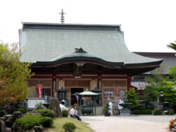 安楽寺本堂