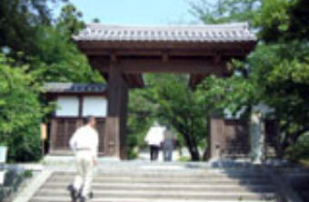 第50番繁多寺山門