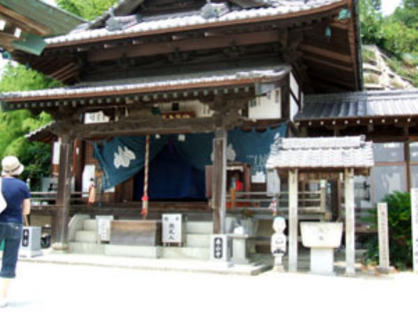 泰山寺本堂