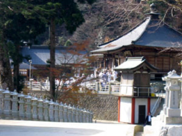 雲辺寺本堂