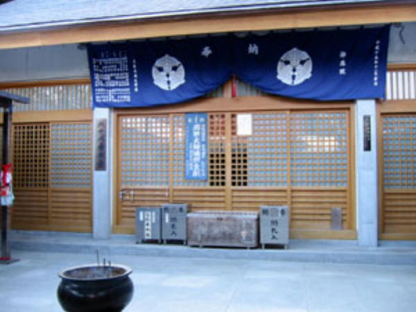 神恵院本堂