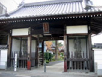 第72番曼荼羅寺仁王門