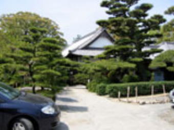 第79番天皇寺の入り口付近