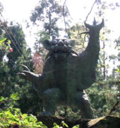 根香寺牛鬼の像