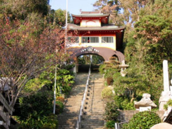 津照寺鐘楼門